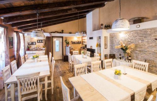 Villa Giovanna, a charming Villa with pool in a beautiful landscaped garden - Foto 23