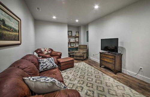 Bross Brothers Cabin with Wraparound Porch! - Foto 19