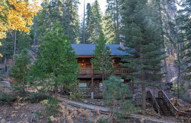 The Log Home Quintessential Log Cabin in Ynp! - Foto 49