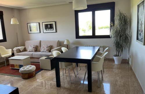 CASA CON VISTAS AL LAGO GOLF LEON - Foto 2