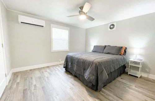 Country Living 3BR with fenced yard on Mooney - Foto 14