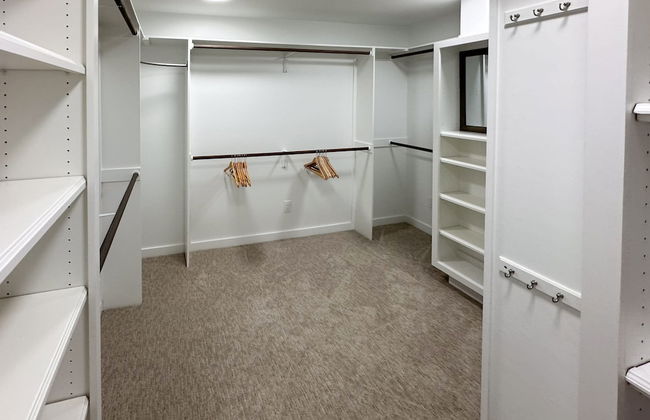 Upstay - Farmhouse on 10 Acres w Pool-tennis-games - Foto 25