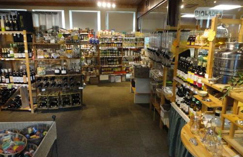 Dachwohnung im Fairhandelshaus - Foto 9