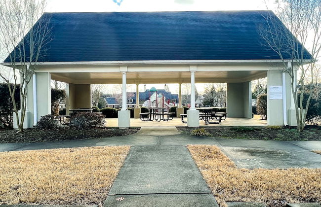 Amazin Lrg 3 Bed house w/ King bed - Foto 57