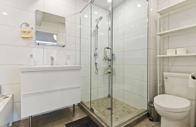 Condotel LeLuxe St-Denis St - mtlFlats - Foto 29