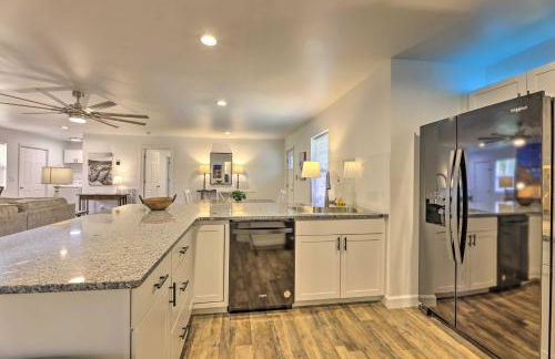 Pet-Friendly Digs with Fire Pit and Large Yard! - Foto 9