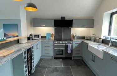 Gulland 4 Bed Sleeps 8 with Hot tub - Foto 5