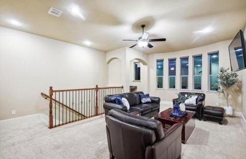 Lakefront Mansion with Pool and Cinema - Foto 34