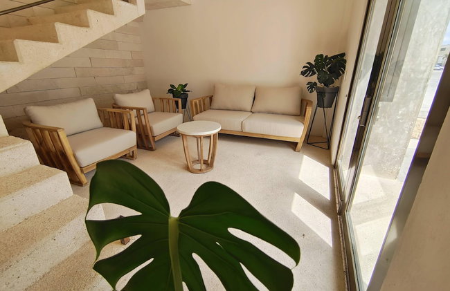 1st Luxury Warehouse - Foto 2