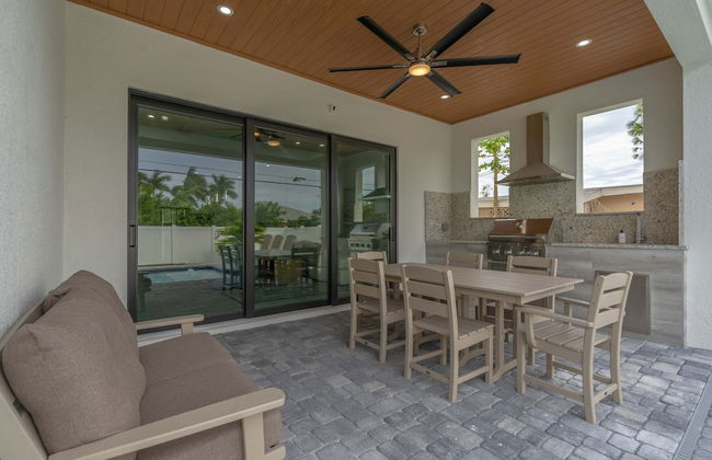 Sparkling new Vanderbilt Beach Luxury Escape - Photo 33