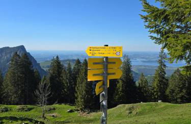 Berglinien am Chiemsee I Exklusive Ferienwohnung mit bis zu 3 Schlafzimmern 2 Bädern und Alpenblick - Photo 33