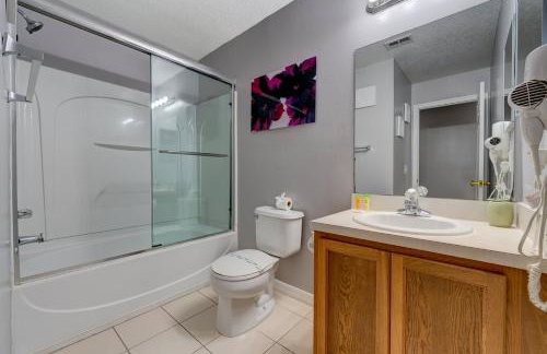Comfy Townhome Minutes from Disney - Photo 32