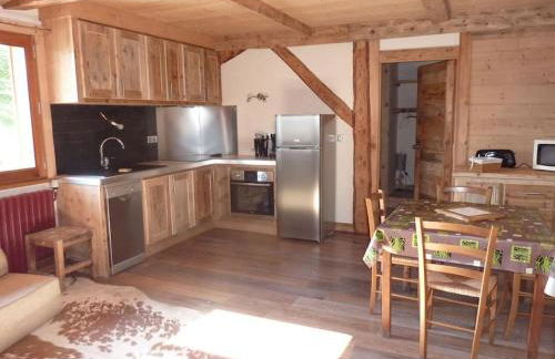 Premier étage d'une ferme rénovée - Foto 1