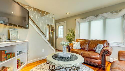 Lakefront Cottage 2 Mi to Palladium in Worcester! - Foto 5