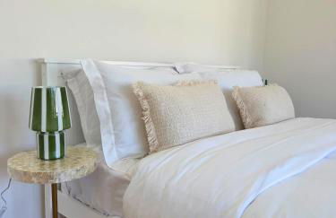 Charmandene - Luxury 5 Bed with Pool and Gated Parking - Foto 19