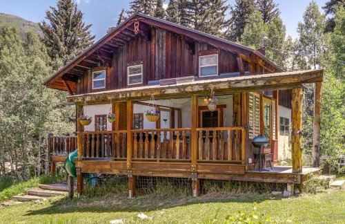 Mountain Chalet Getaway: Steps to Crystal River! - Foto 30