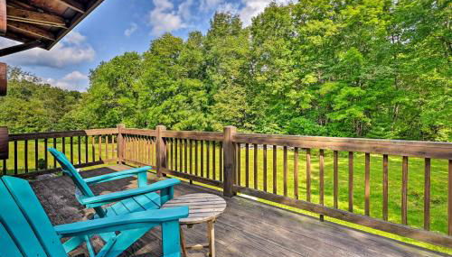 Private Chester Home with Deck, Mins to Skiing! - Foto 2