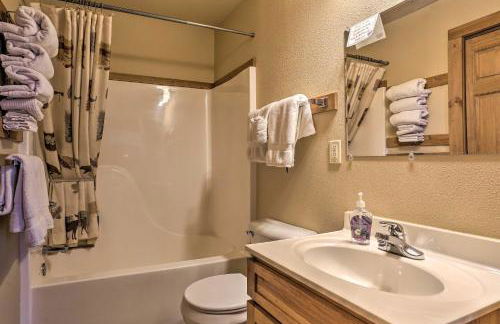 Scenic Hill City Cabin Hiking and ATV Trail Access - Foto 19