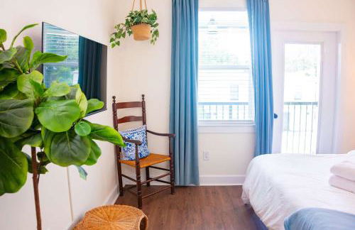 The Lotus Suite Newly Built Upscale Central - Photo 34