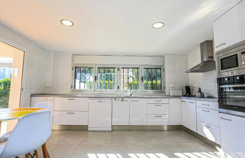 LITORAL COSTA DORADA - CASA OSCA Only families - Foto 16