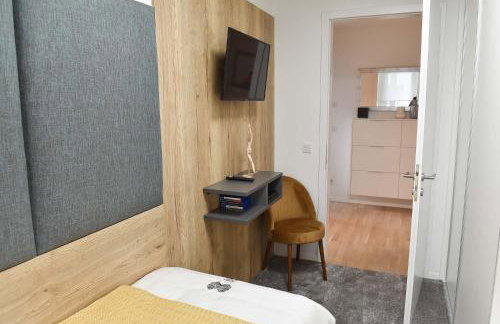 Astra Urban Garden apartment, 2 garage parking spaces - Foto 32