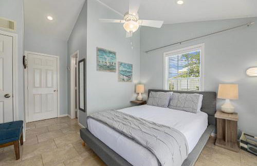 Captain Dan's Beach House - Photo 15