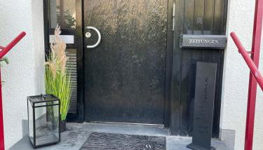 Charmantes Haus mit Gartenoase - Foto 2