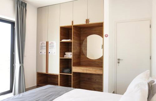 Silver Cozy Getaway - 3 Pearls Pool Retreat - Photo 3