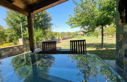 House with big garden and barbeque in nature - Foto 25