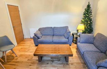 Bridge St 6 Bedroom House - Tranent - Foto 10