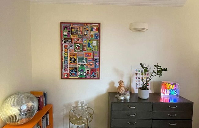 Chic Victorian Flat in Private Estate - Mile End! - Foto 22