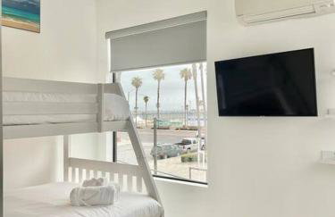 Beach House with Rooftop Jacuzzi - Foto 28