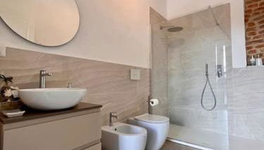 Dimora Boezio7, cozy and charming place in center with private parking - Photo 4, Shower