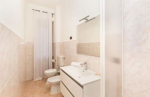 GuestHost - MM Pozzo Strada Terrace Apartment - Photo 7