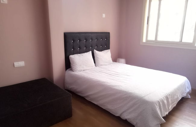 Apartment With Terrace - Photo 2