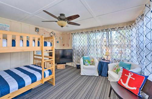 Boat Dock and Backyard Rock River Retreat - Foto 25