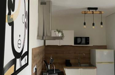 Escapade Uzétienne Cœur de ville et Parking - Foto 14