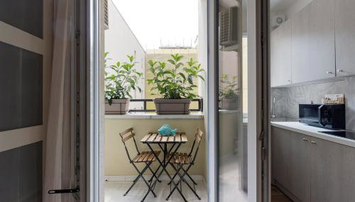 GuestHost - Forlanini M4 Modern Studio with Balcony - Foto 3