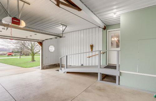 Quiet Greenwich Home with Pool and Screened Porch! - Foto 35