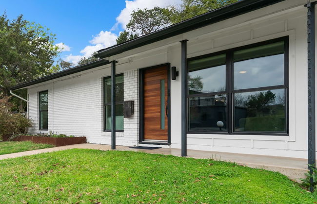 4 Bedroom Near Soco With a Private Pool & Sauna - Photo 38