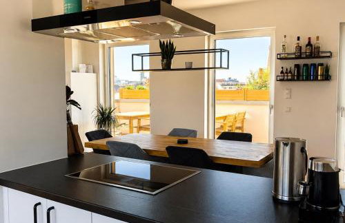 Modernes-Penthouse XXL-Dachterrasse mit Whirlpool Grill Klimaanlage zentrumsnah - Foto 4