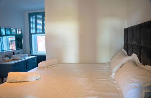 Modern Beachfront Apartment - Foto 8