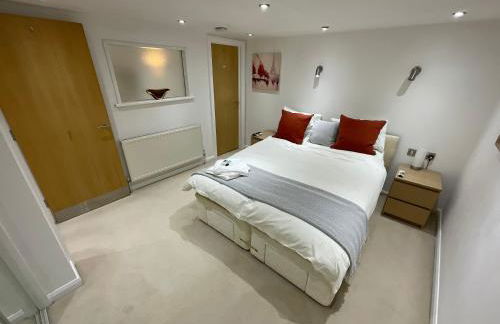 Earle House Serviced Apartments - Photo 55