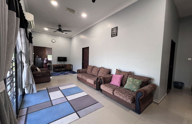 Nurbayu Villa (3 and 4 bedroom Villa) Kemaman - Foto 21