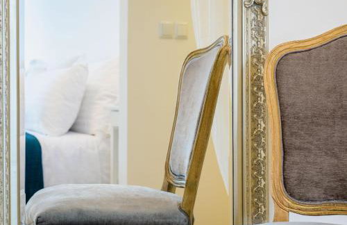 Superior Central Stay - Photo 34