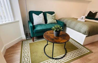 Luxury Private Room with Shared Bathroom and with its own Kitchenette in Halesowen R2 - Foto 20
