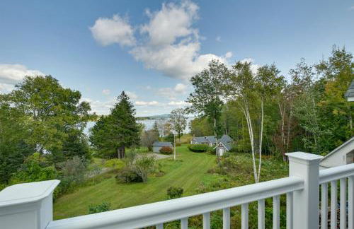 Beachfront Brooklin Studio with Private Balcony! - Photo 21