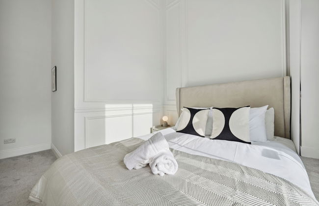 Blythswood Apartment 2 - Photo 21