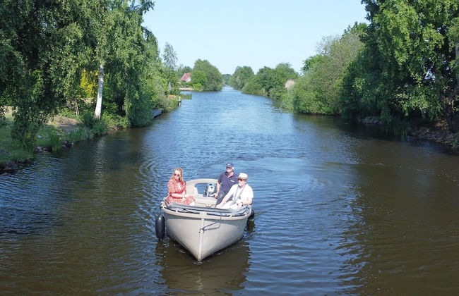 Family House With Wellness - Photo 34