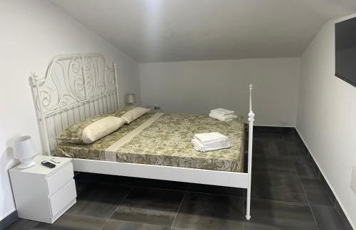 Villa Lidia & Attico degli artisti, free pets , giardino recintato e attrezzato - Foto 74